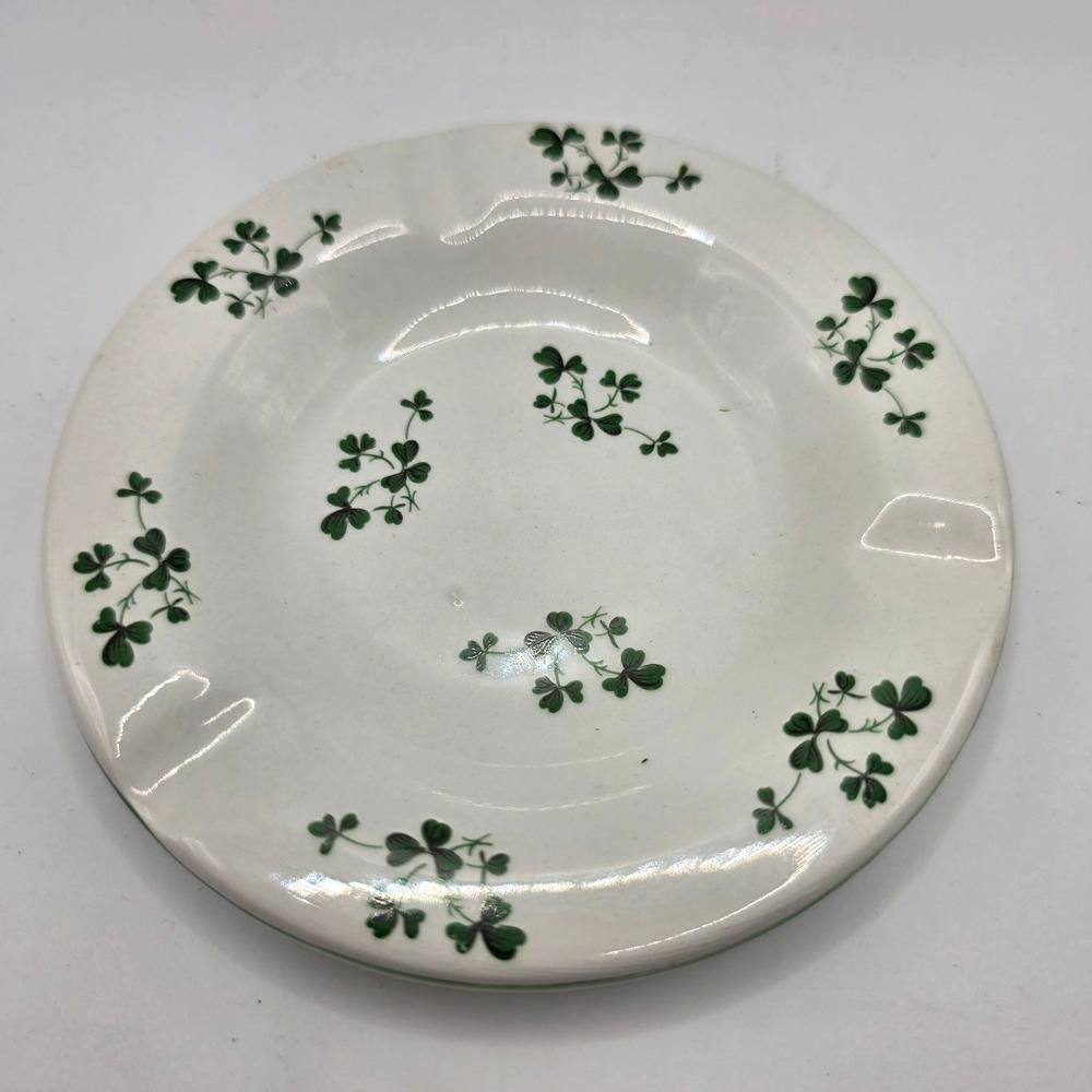 Carrigaline Pottery Ireland Shamrock Ceramic Ashtray Vintage White Green Clover